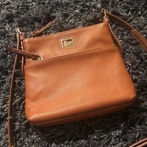 Dooney & Bourke Bags - Dooney & Bourke Crossbody Dooney & Bourke Bags - Dooney & Bourke Crossbody